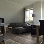 Lindenhof * Alt Reddevitz