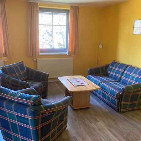 Lindenhof Апартаменты Alt Reddevitz