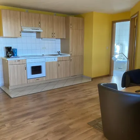 Lindenhof Apartment Alt Reddevitz